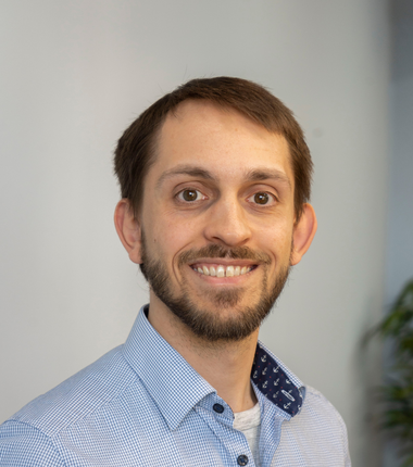 Dr. Alexander Meinhardt
